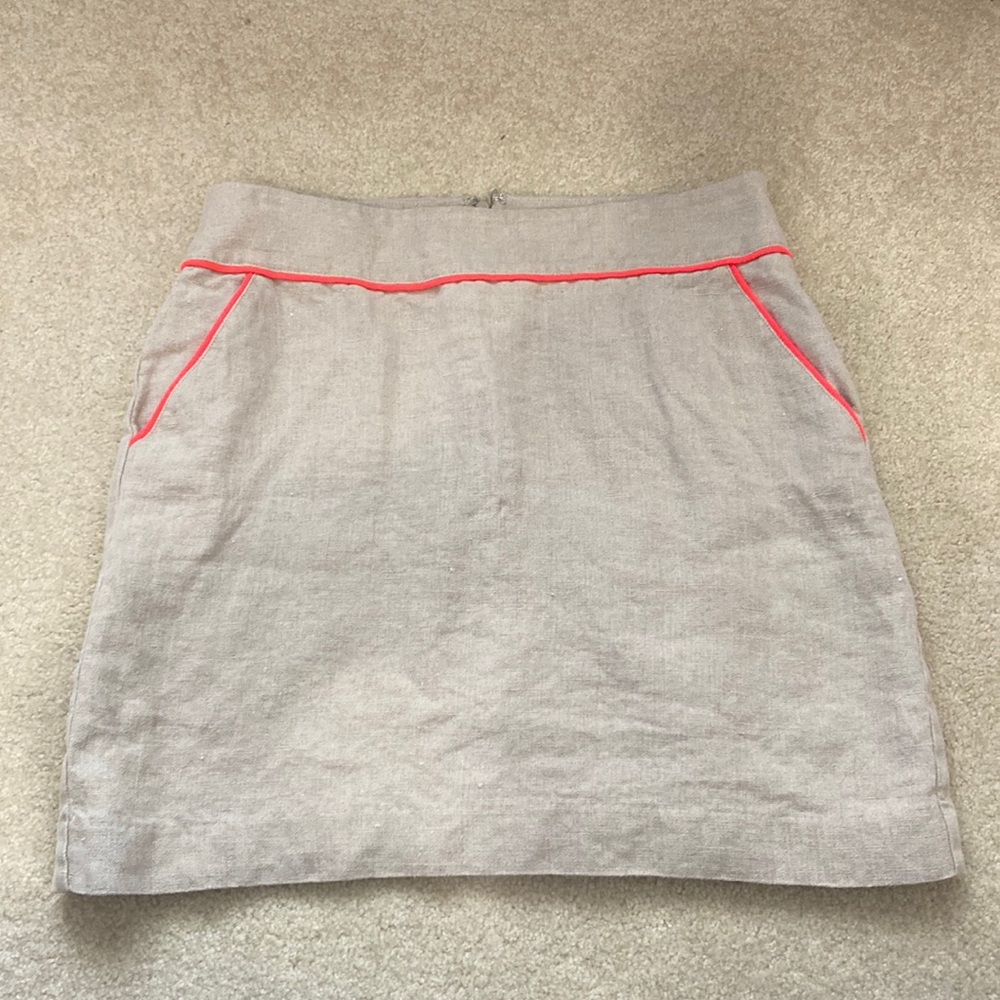 Ann Taylor LOFT pencil skirt with pink highlight women’s size 6